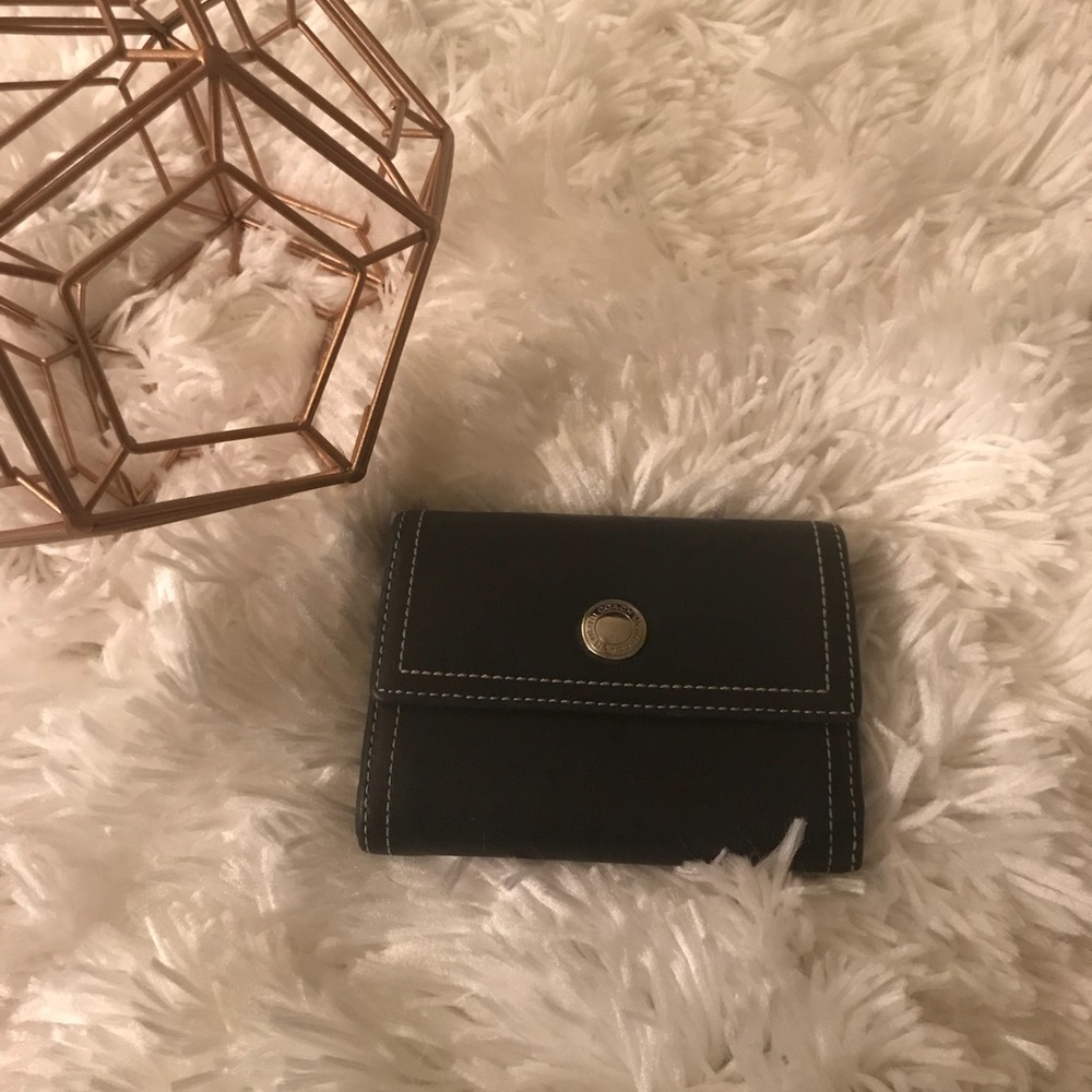 BLACK AND PINK LEATHER AUTHENTIC  COACH WALLET